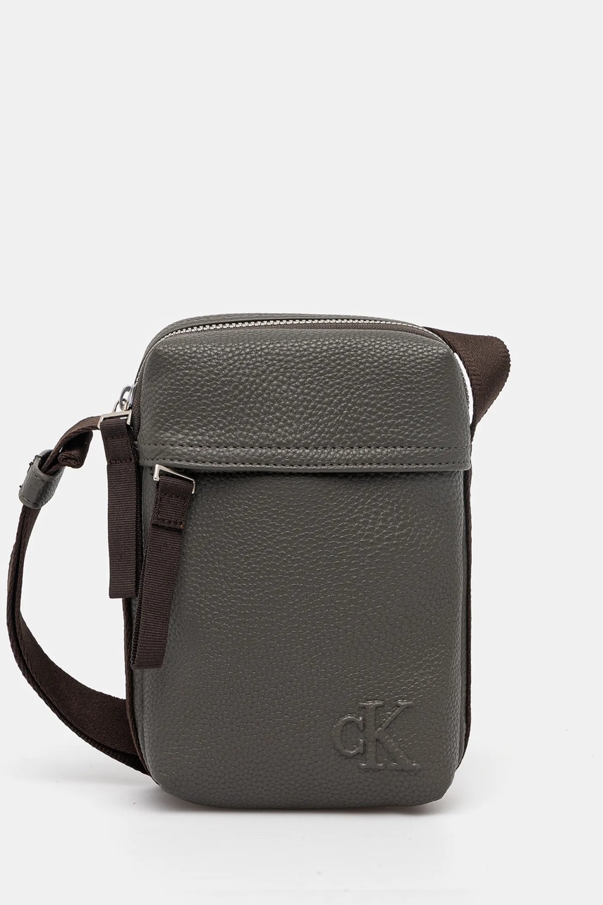 

Чанта през рамо Calvin Klein Jeans мъжка в зелено LV04G3080G, Зелен