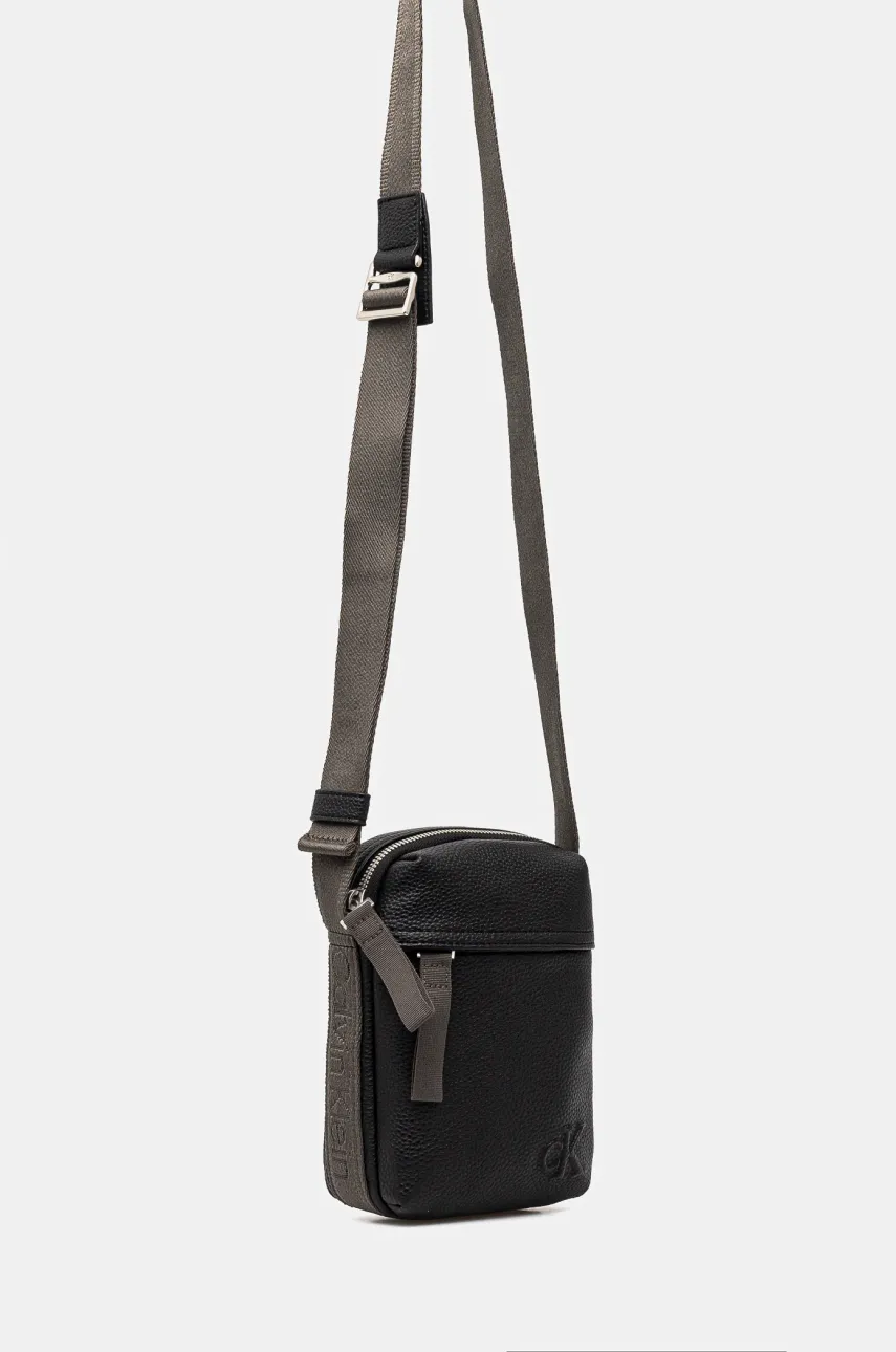 Сумка Calvin Klein Jeans мужская цвет чёрный LV04G3080G Сумка Calvin Klein Jeans мужская цвет чёрный LV04G3080G
