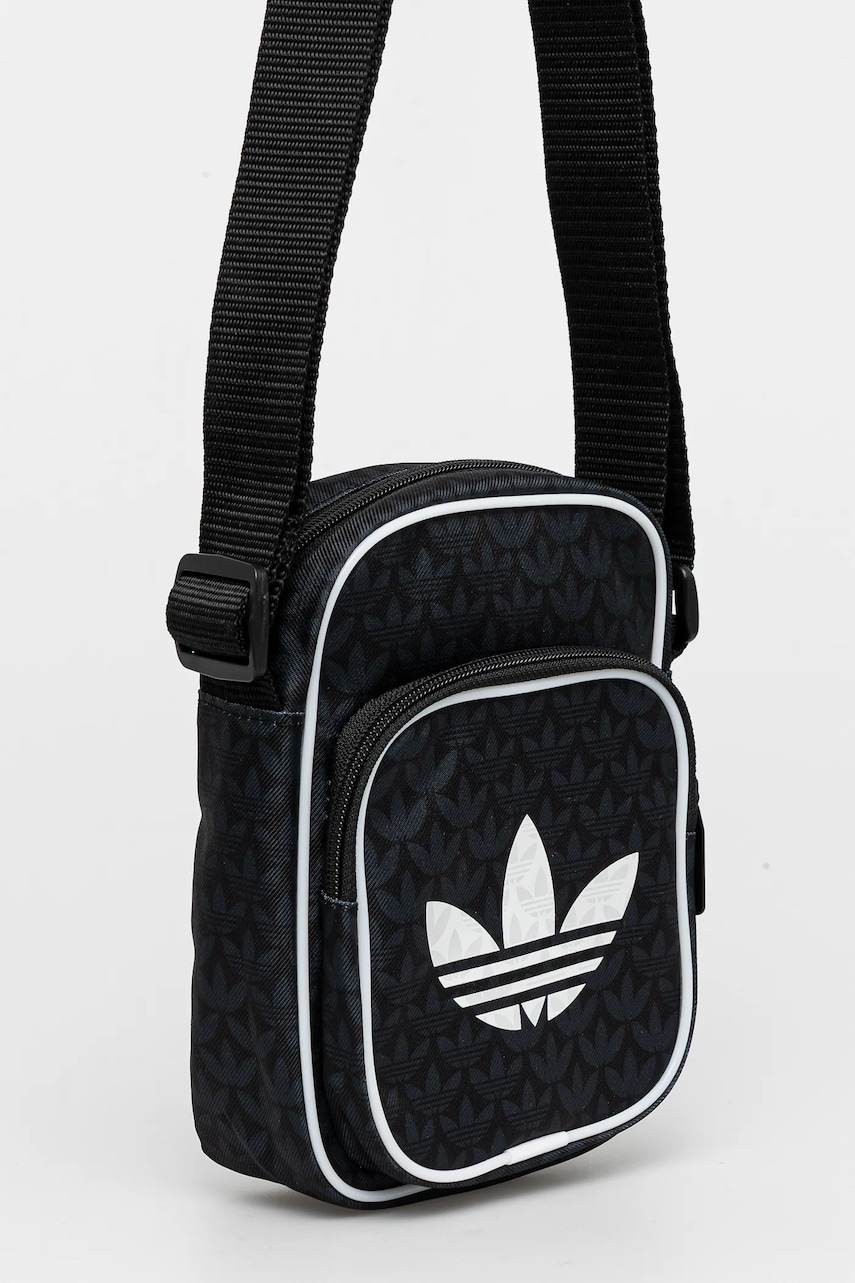 Сумка adidas Originals цвет чёрный JD5361 Сумка adidas Originals цвет чёрный JD5361