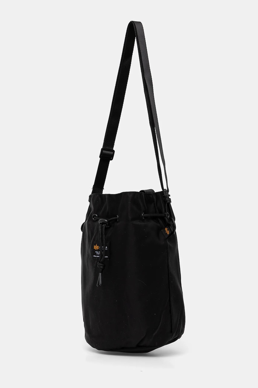 Сумка Alpha Industries Carry Bag Wmn цвет чёрный 148944 Сумка Alpha Industries Carry Bag Wmn цвет чёрный 148944