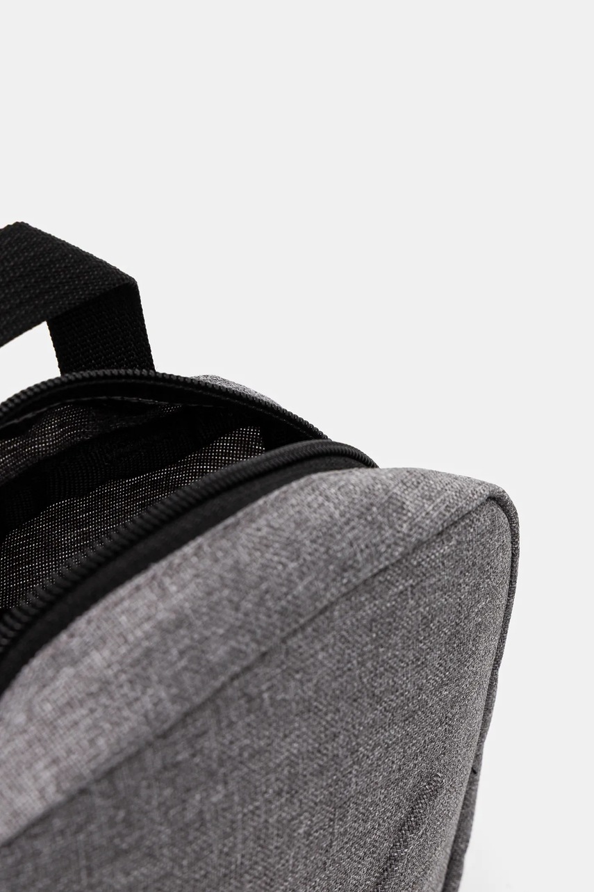 Taštička Puma (obrázek 3)