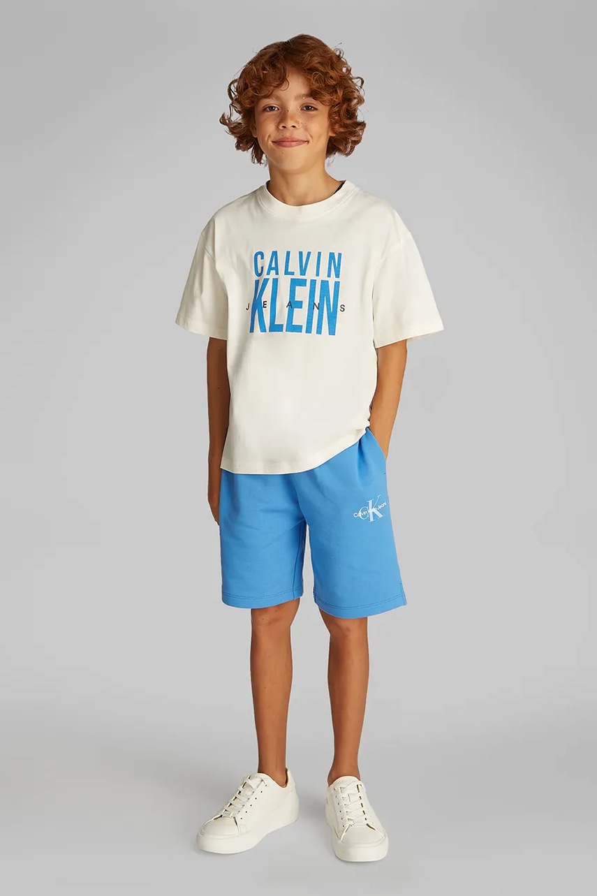 

Детска памучна тениска Calvin Klein Jeans в бежово с принт IB0IB02448, Бежов