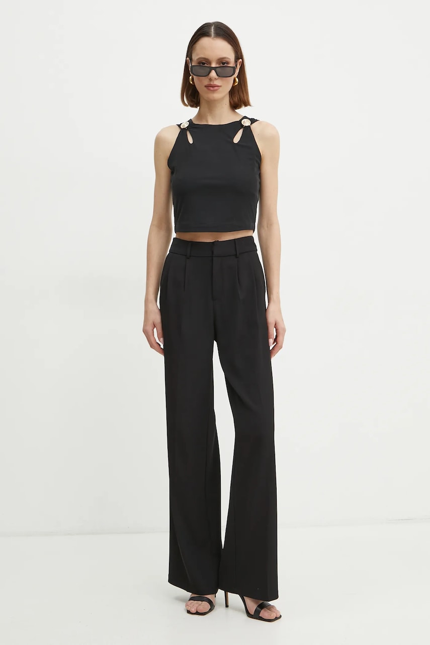 Блузка Guess женская цвет чёрный с аппликацией W5RP13 KAQL2 Блузка Guess женская цвет чёрный с аппликацией W5RP13 KAQL2