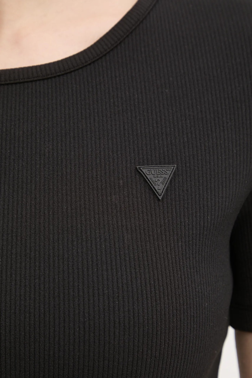 Μπλουζάκι Guess STEFFI χρώμα: μαύρο, V5RI04 KCLH0 φωτογραφία