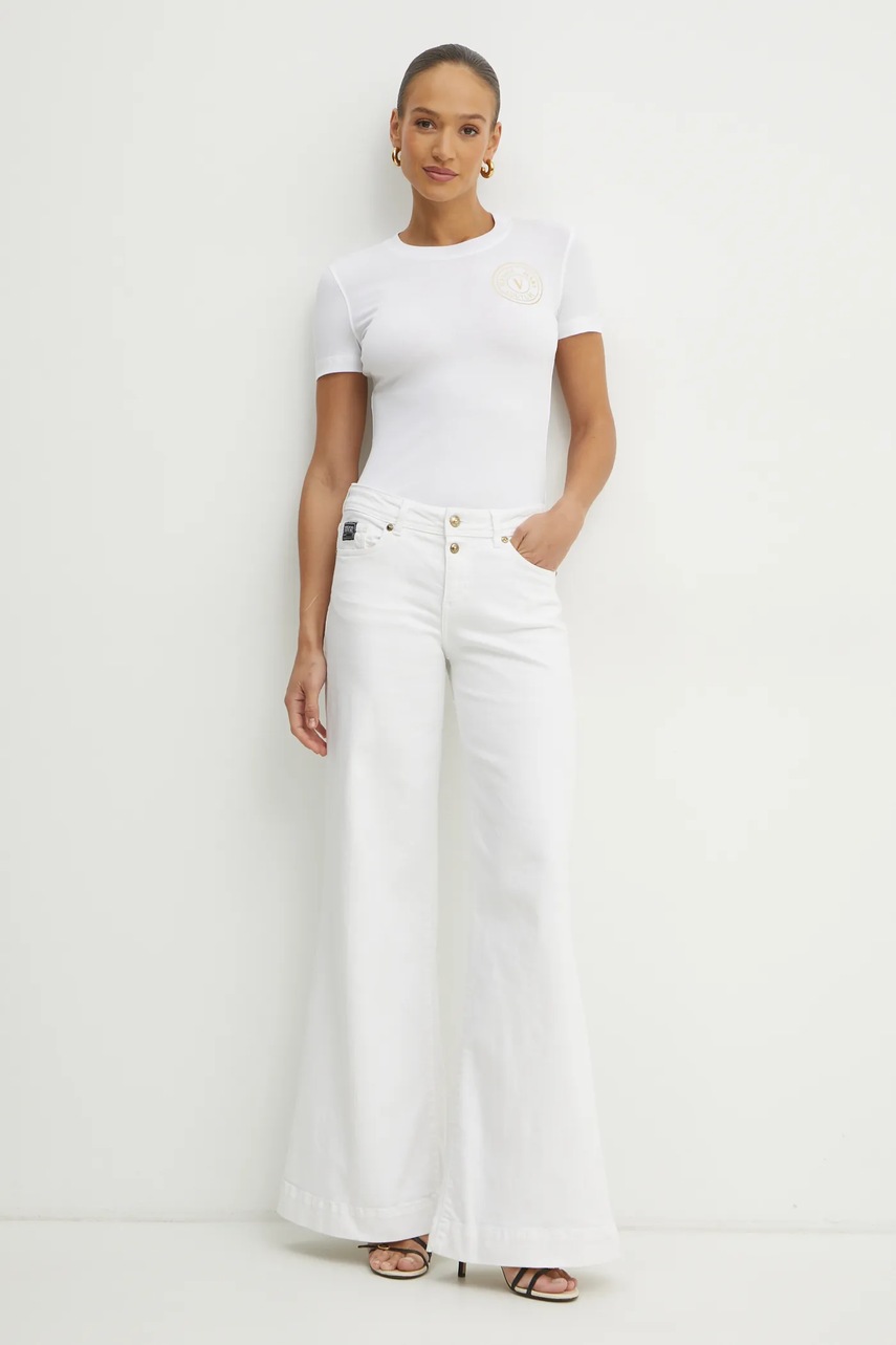 Футболка Versace Jeans Couture женская цвет белый 78HAHT00 CJ03T Футболка Versace Jeans Couture женская цвет белый 78HAHT00 CJ03T