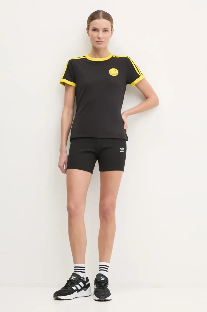 Футболка adidas Originals X Smiley женская цвет чёрный JD2738 Футболка adidas Originals X Smiley женская цвет чёрный JD2738