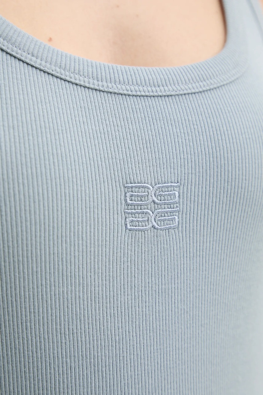 Top Gestuz φωτογραφία