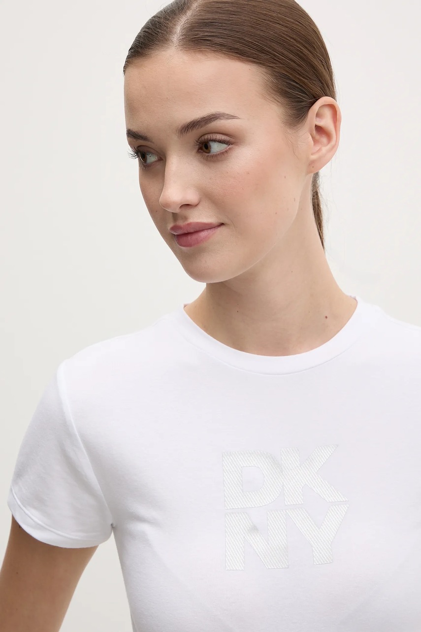 Μπλουζάκι Dkny χρώμα: άσπρο, DP5T1112 φωτογραφία