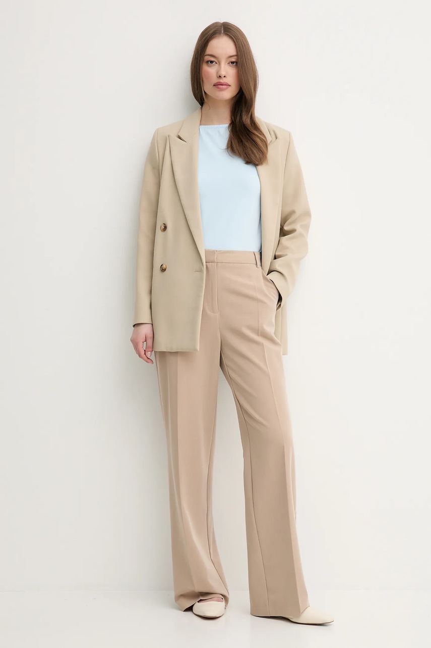 Футболка United Colors of Benetton 3FJHD109K Футболка United Colors of Benetton 3FJHD109K