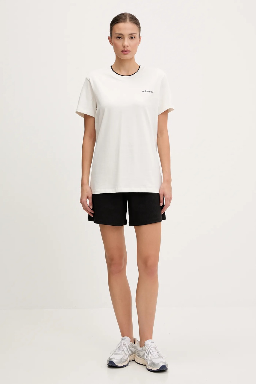 Хлопковая футболка adidas Originals Graphic Loose T цвет белый JC7768