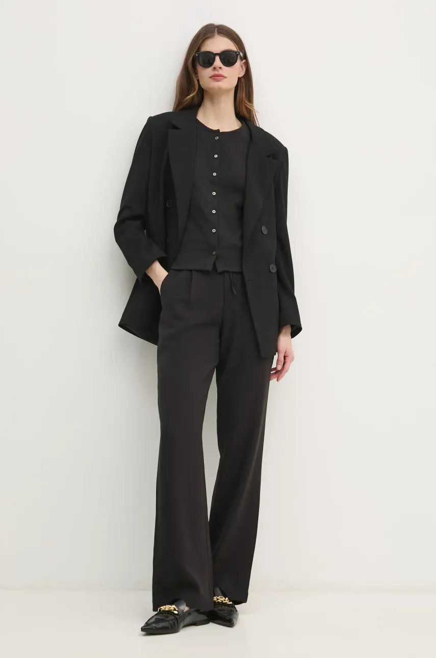 Топ Calvin Klein Jeans женский цвет чёрный J20J225307 Топ Calvin Klein Jeans женский цвет чёрный J20J225307