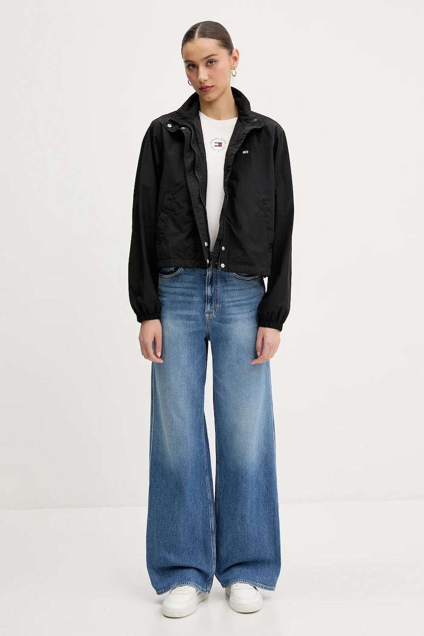 Футболка Tommy Jeans цвет белый DW0DW20316 Футболка Tommy Jeans цвет белый DW0DW20316
