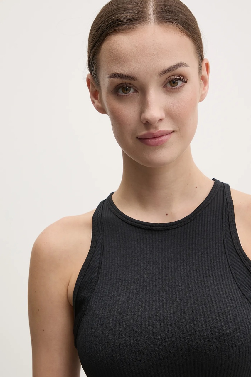 Τοπ προπόνησης Under Armour Meridian χρώμα: μαύρο, 1389641 φωτογραφία