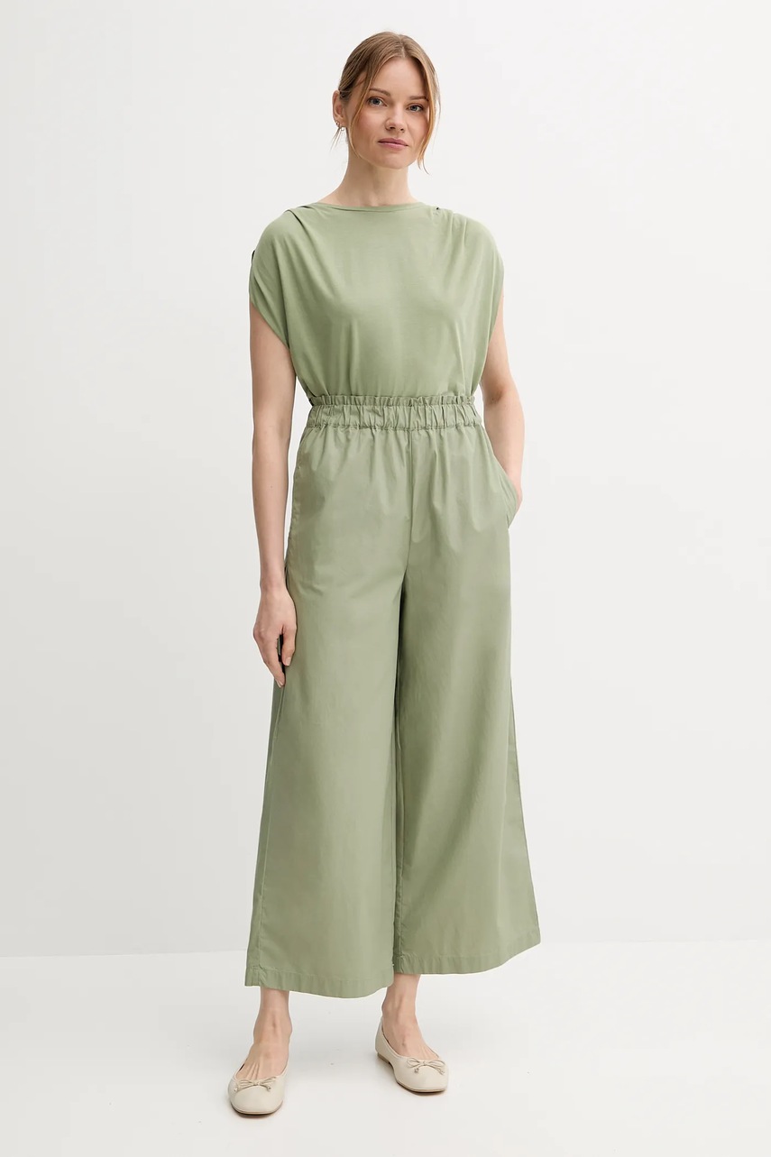 Хлопковая футболка United Colors of Benetton цвет зелёный 3096D10AB