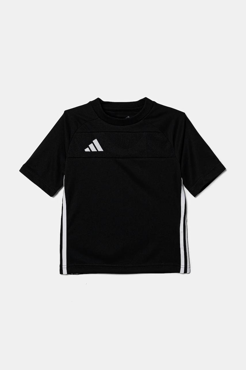 Детская футболка adidas Performance цвет чёрный с аппликацией JD0585 Детская футболка adidas Performance цвет чёрный с аппликацией JD0585