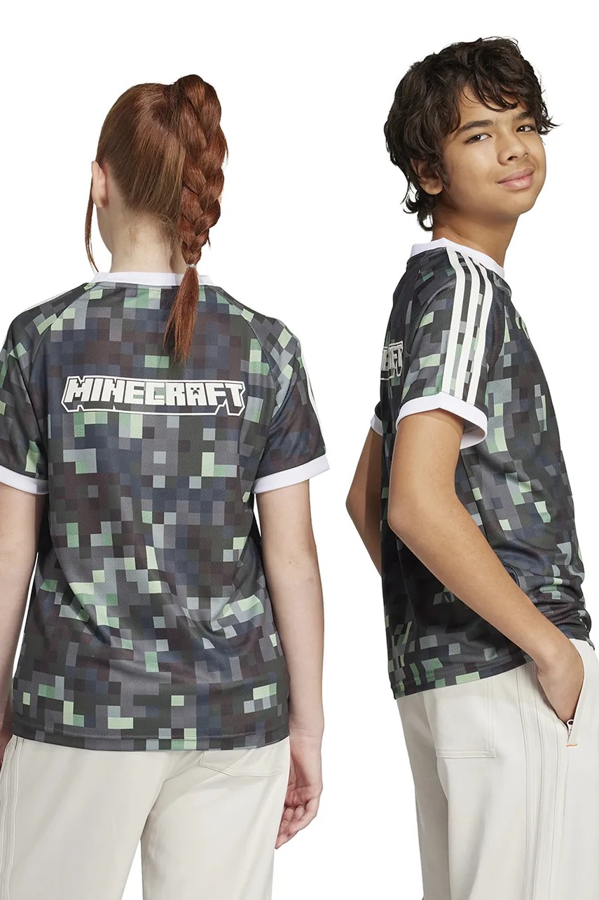 Детская футболка adidas Originals цвет зелёный узор JZ9939 Детская футболка adidas Originals цвет зелёный узор JZ9939