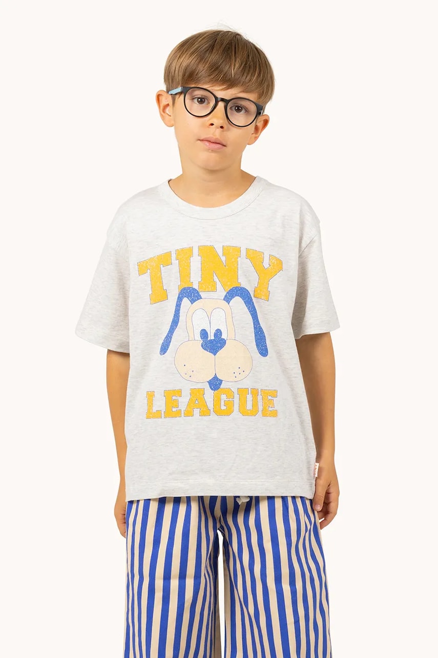 Tinycottons tricou de bumbac pentru copii TINY LEAGUE GRAPHIC TEE culoarea gri, cu imprimeu, SS25-079 Tinycottons tricou de bumbac pentru copii TINY LEAGUE GRAPHIC TEE culoarea gri, cu imprimeu, SS25-079