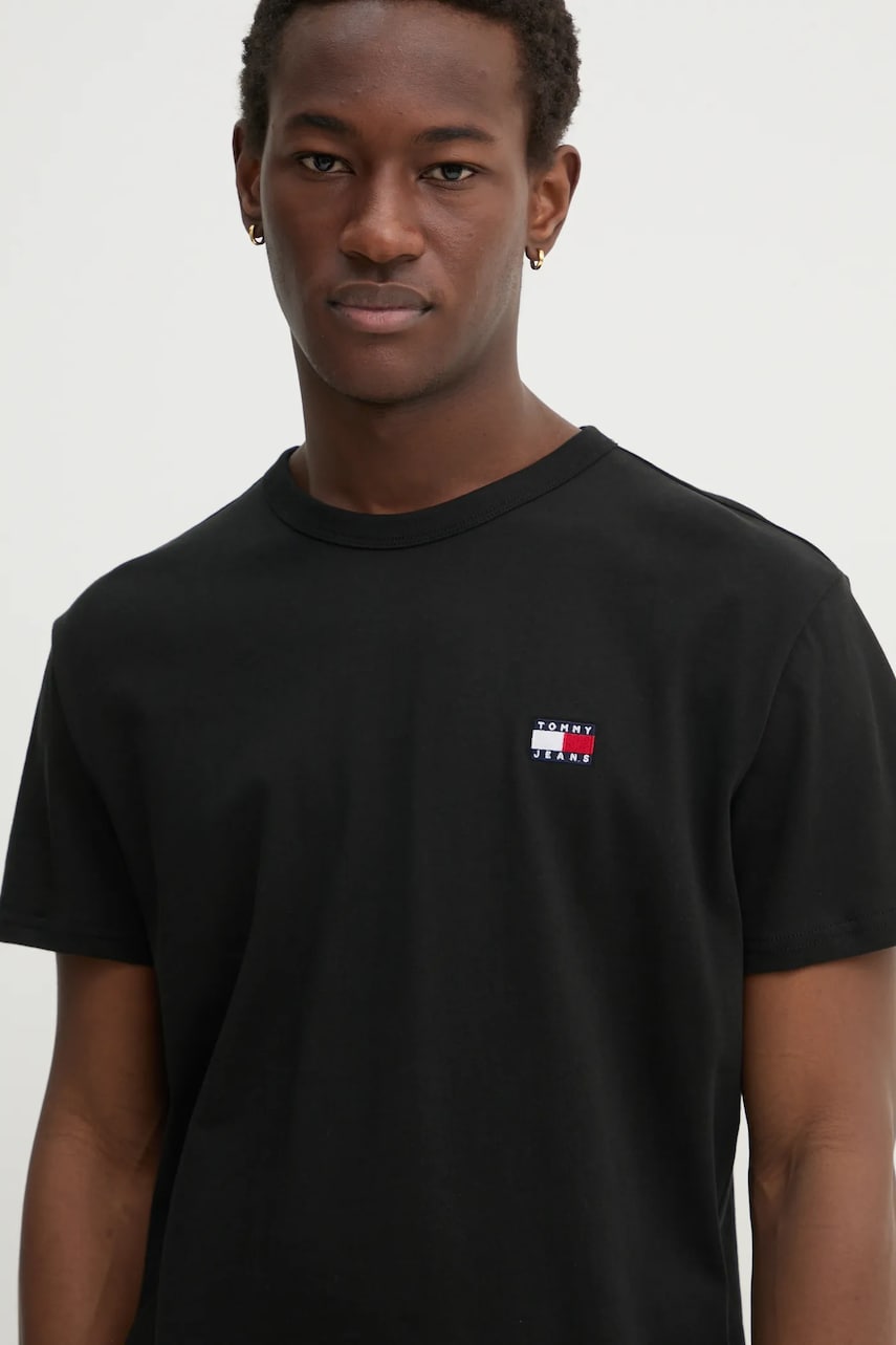 Tommy Jeans tricou din bumbac barbati, culoarea negru, neted, DM0DM20322