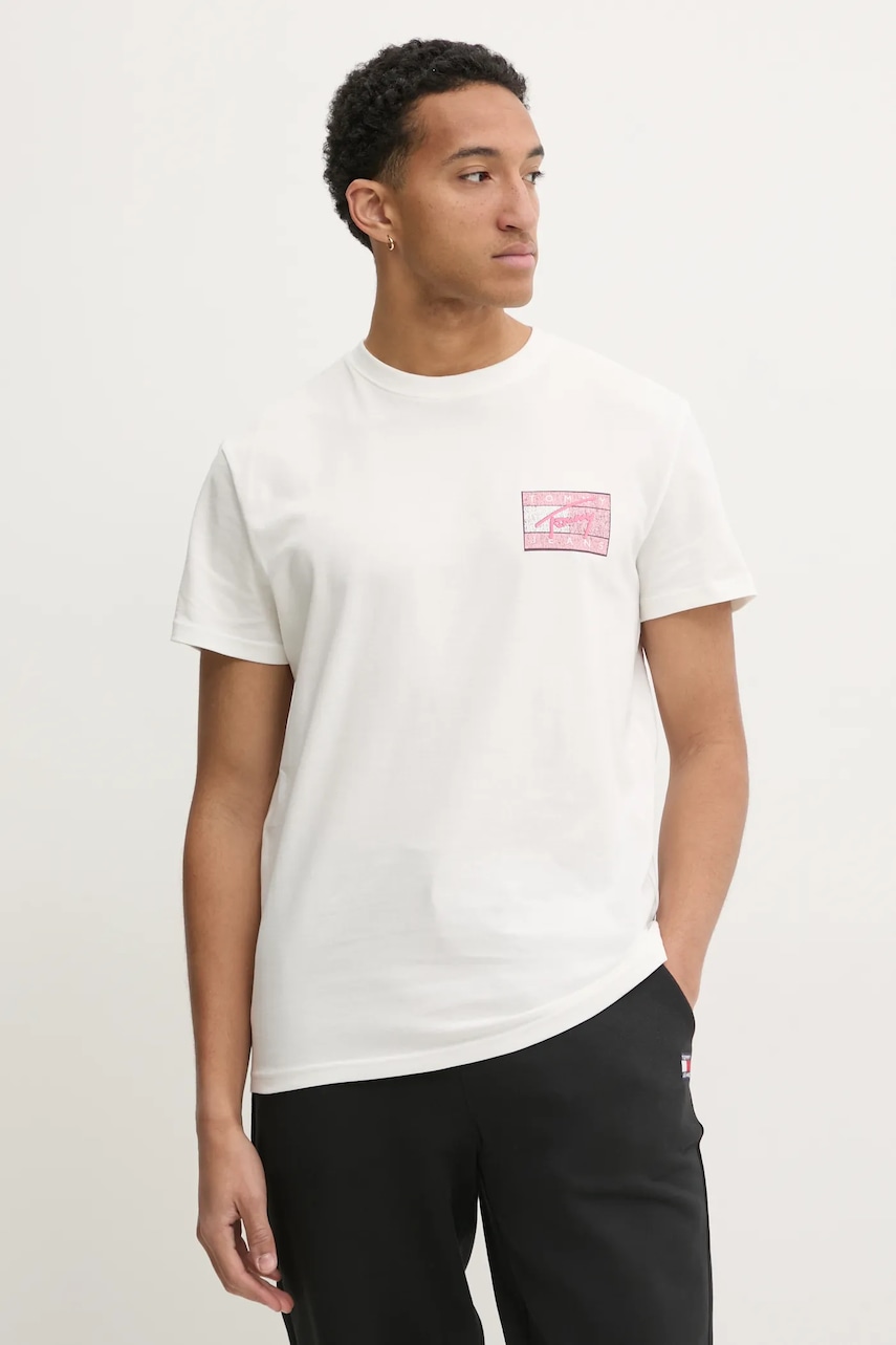 Tommy Jeans tricou din bumbac bărbați, culoarea bej, cu imprimeu, DM0DM21108 Tommy Jeans tricou din bumbac bărbați, culoarea bej, cu imprimeu, DM0DM21108
