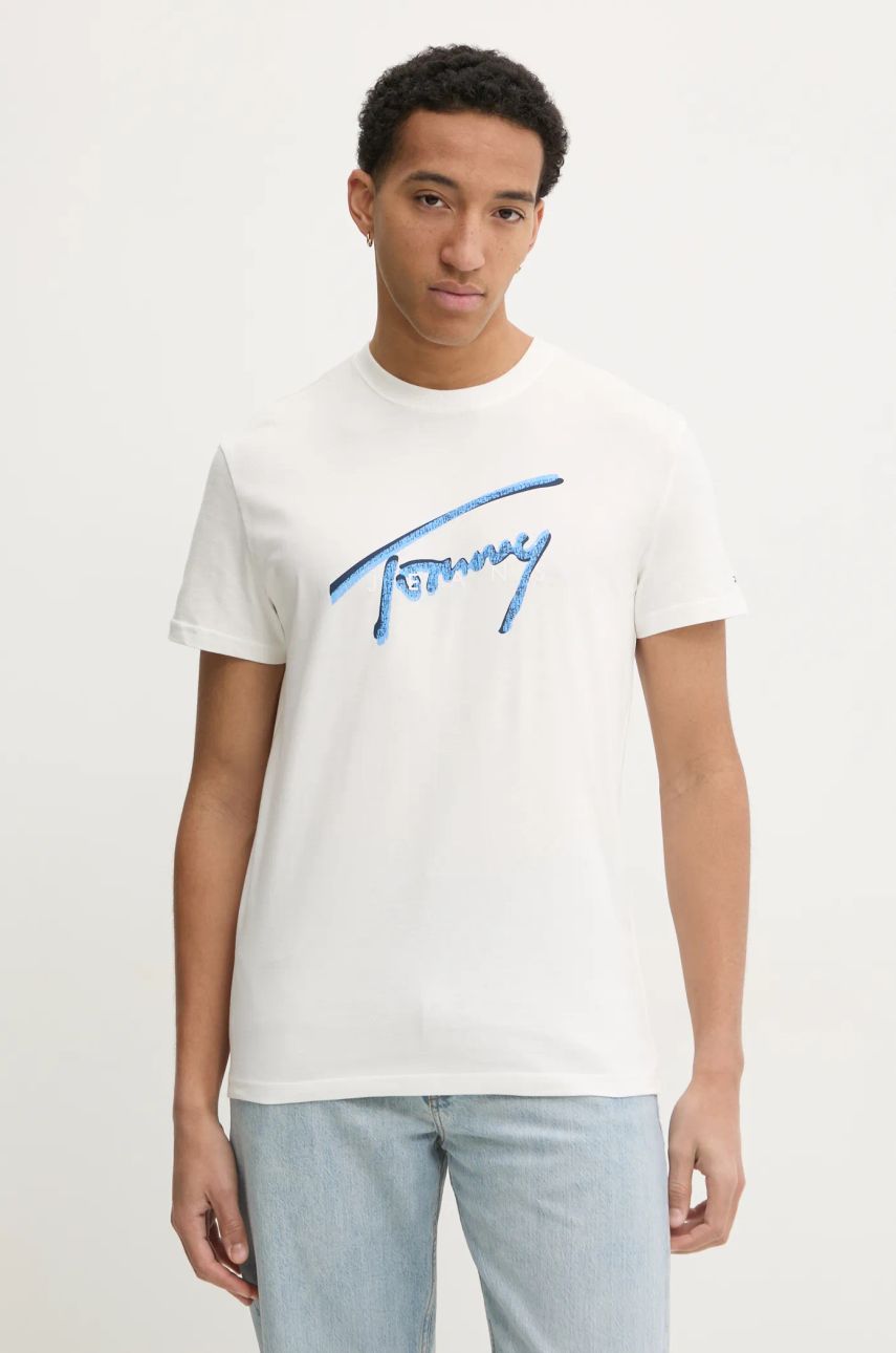 Tommy Jeans tricou barbati, culoarea bej, cu imprimeu, DM0DM21109