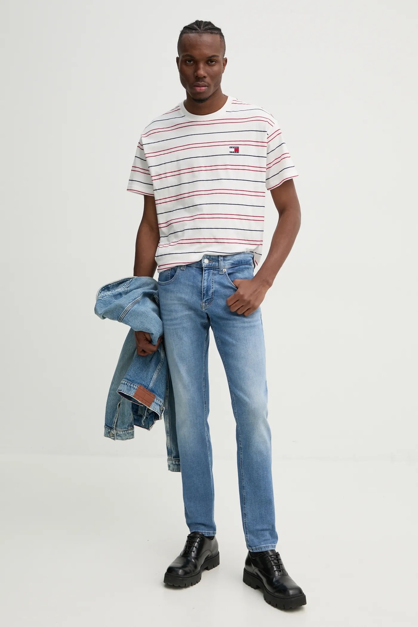 Хлопковая футболка Tommy Jeans мужская цвет белый узорная DM0DM20675 Хлопковая футболка Tommy Jeans мужская цвет белый узорная DM0DM20675