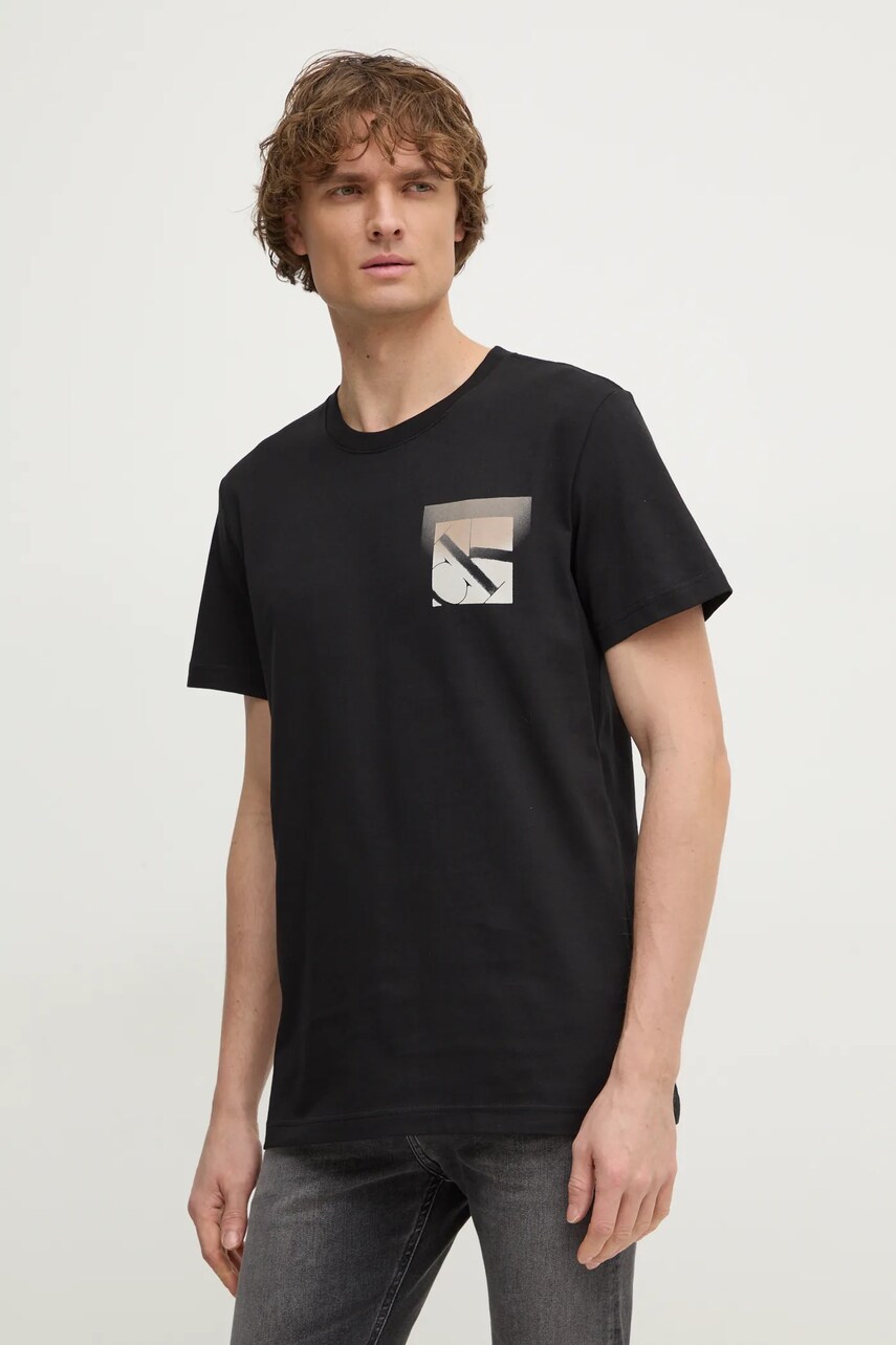 Levně Bavlněné tričko Calvin Klein Jeans černá barva, s potiskem, J30J327092