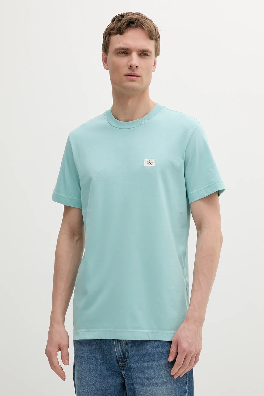 

Тениска Calvin Klein Jeans в черно с изчистен дизайн J30J327100, Тюркоазен