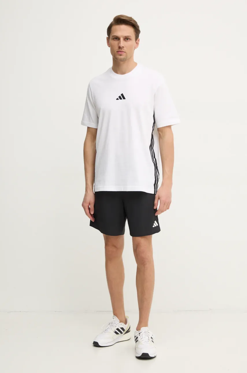 Хлопковая футболка adidas Essentials мужская цвет белый с аппликацией JE6388 Хлопковая футболка adidas Essentials мужская цвет белый с аппликацией JE6388
