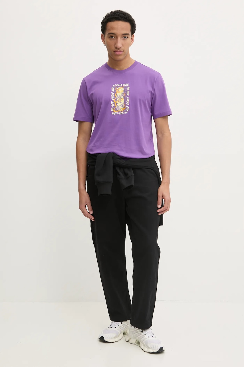 Хлопковая футболка adidas Originals Q12 TS STREET W мужская цвет фиолетовый с принтом JP4498 Хлопковая футболка adidas Originals Q12 TS STREET W мужская цвет фиолетовый с принтом JP4498