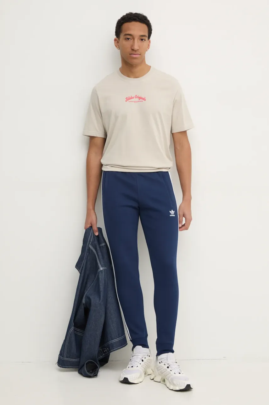 Хлопковая футболка adidas Originals Wabash мужская цвет бежевый с принтом JD0667 Хлопковая футболка adidas Originals Wabash мужская цвет бежевый с принтом JD0667
