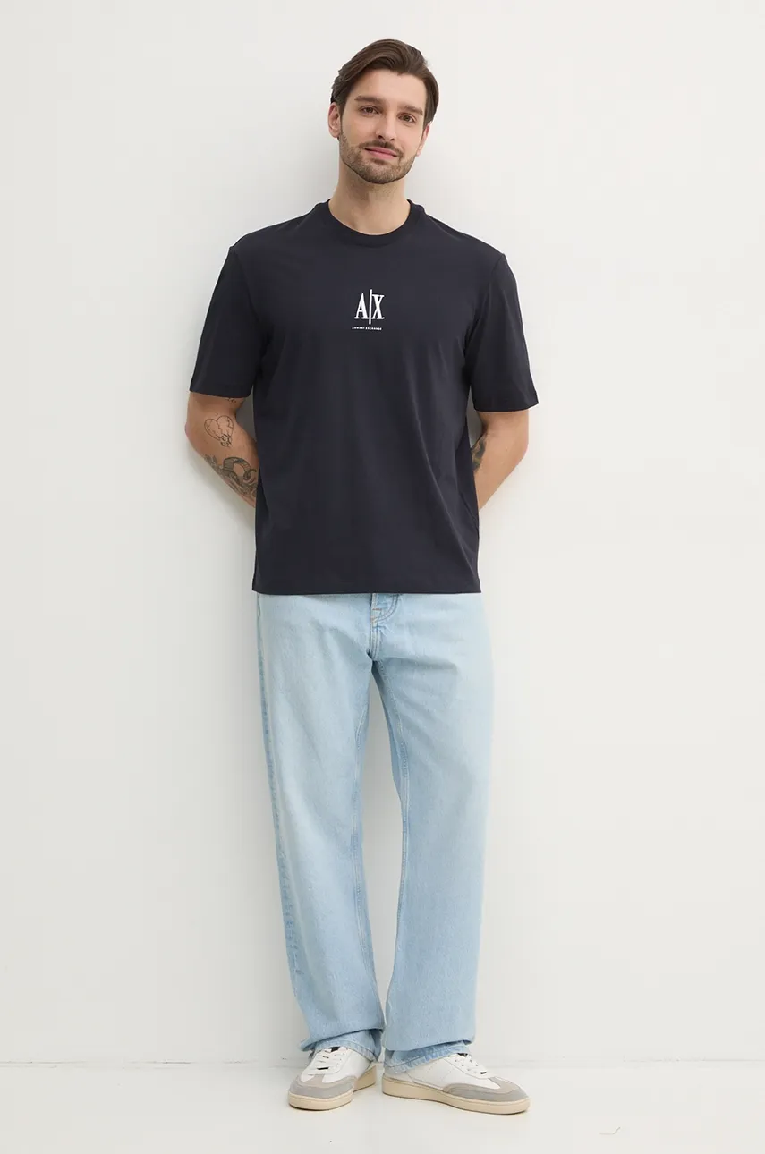 Хлопковая футболка Armani Exchange мужская цвет синий с аппликацией XM000363 AF12308 Хлопковая футболка Armani Exchange мужская цвет синий с аппликацией XM000363 AF12308
