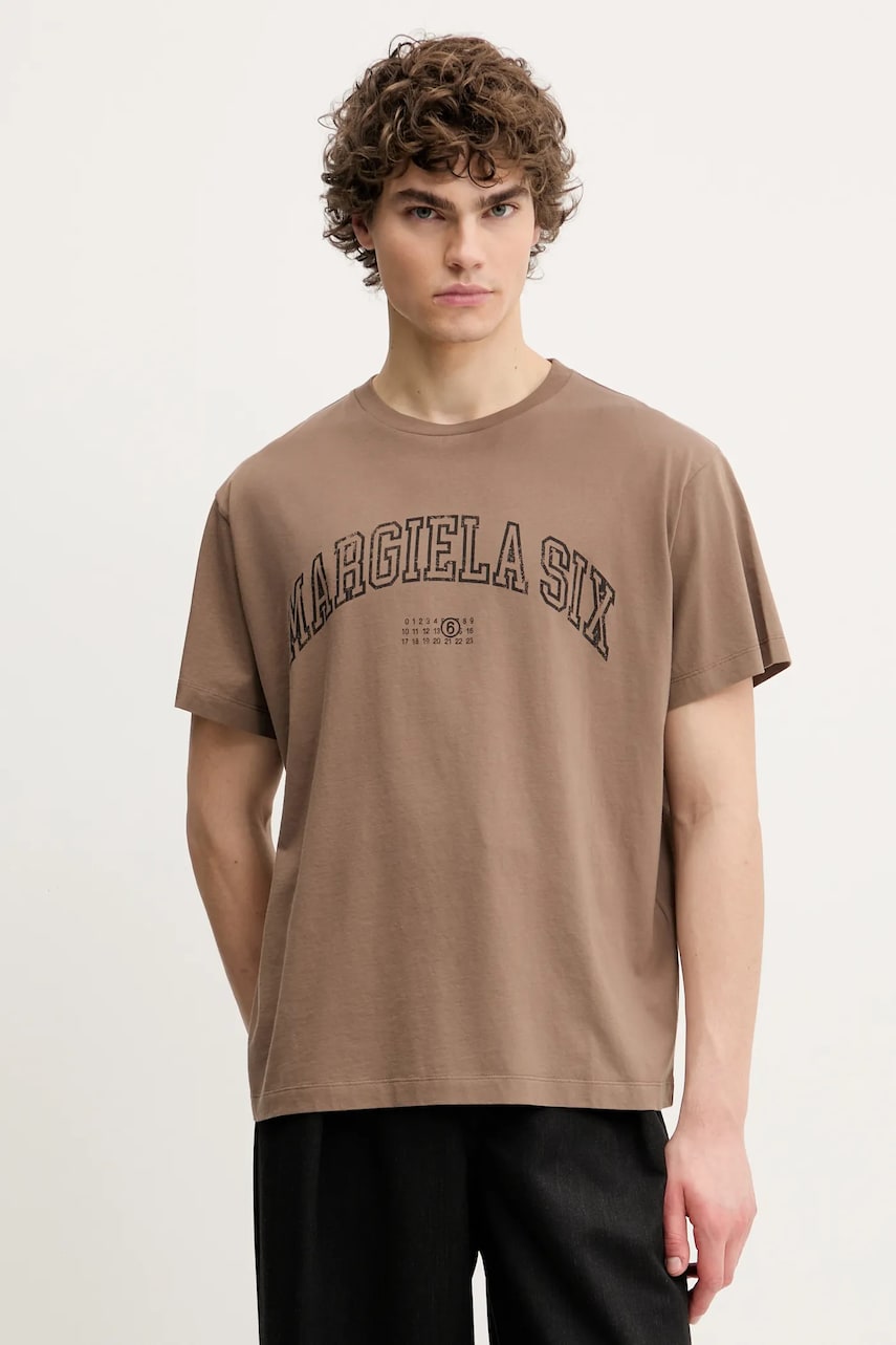 MM6 Maison Margiela tricou din bumbac barbati, culoarea maro, cu imprimeu, SH0GC0046 MM6 Maison Margiela tricou din bumbac barbati, culoarea maro, cu imprimeu, SH0GC0046