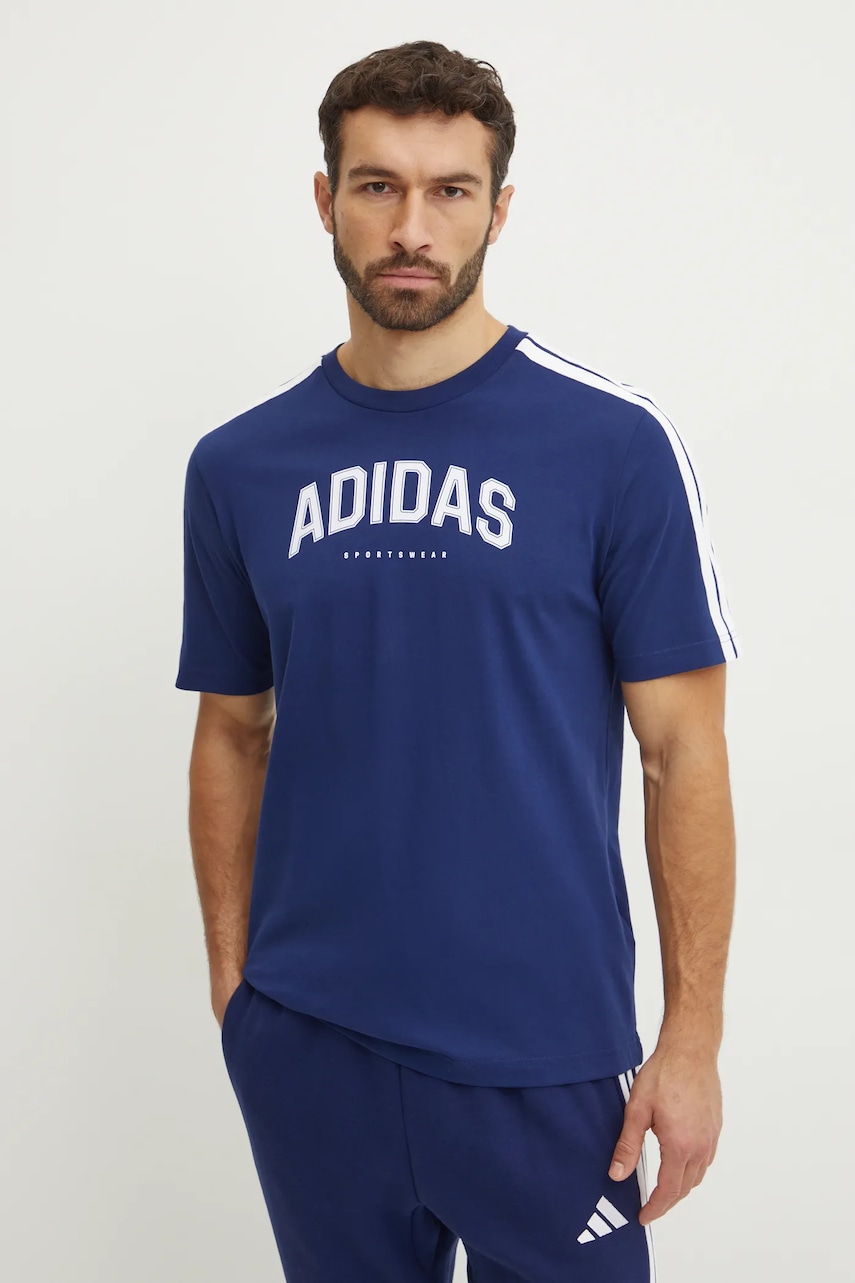 adidas tricou din bumbac M C COLLE Collegiate bărbați, culoarea albastru marin, cu imprimeu, JM0382 adidas tricou din bumbac M C COLLE Collegiate bărbați, culoarea albastru marin, cu imprimeu, JM0382