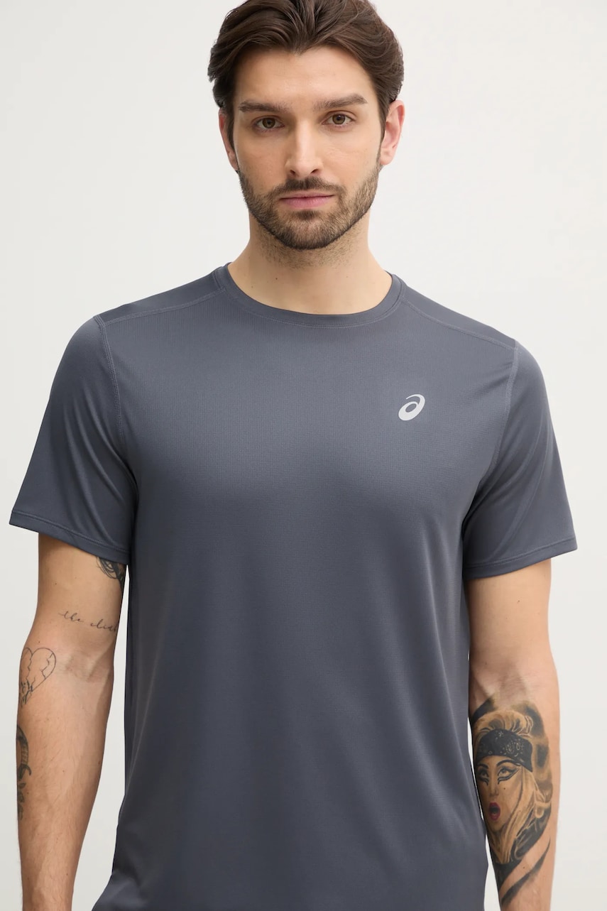 Asics tricou de alergare Core culoarea gri, neted, 2011D221 Asics tricou de alergare Core culoarea gri, neted, 2011D221
