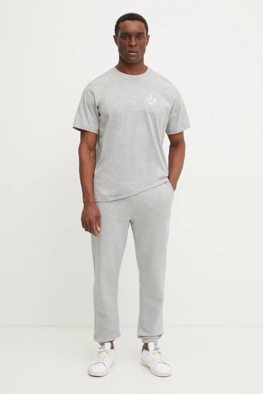 Хлопковая футболка adidas Originals MBN TEE мужская цвет серый с принтом JN7031 Хлопковая футболка adidas Originals MBN TEE мужская цвет серый с принтом JN7031