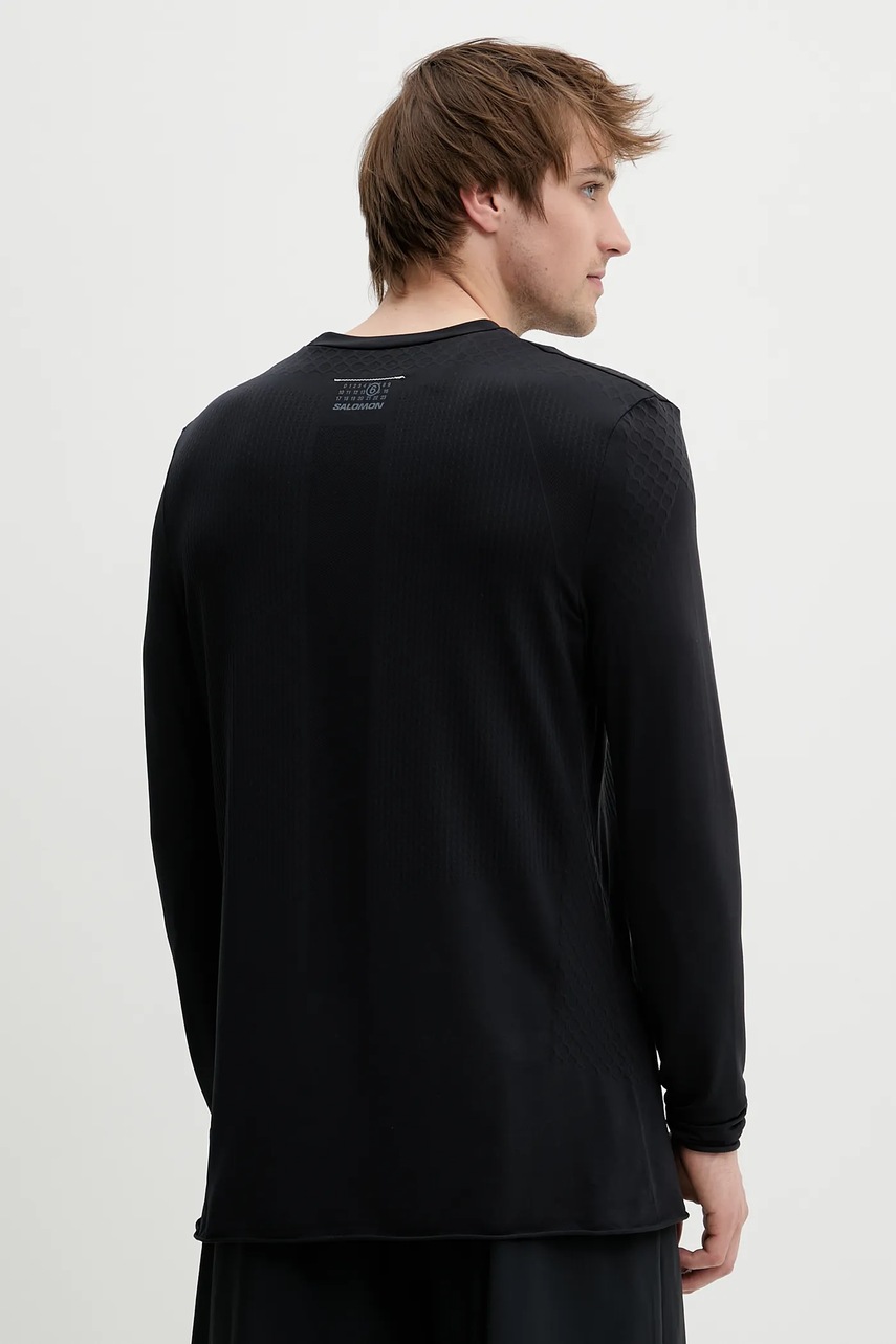 Μακρυμάνικο MM6 Maison Margiela x Salomon χρώμα: μαύρο, SH0GC0052.M20101 φωτογραφία