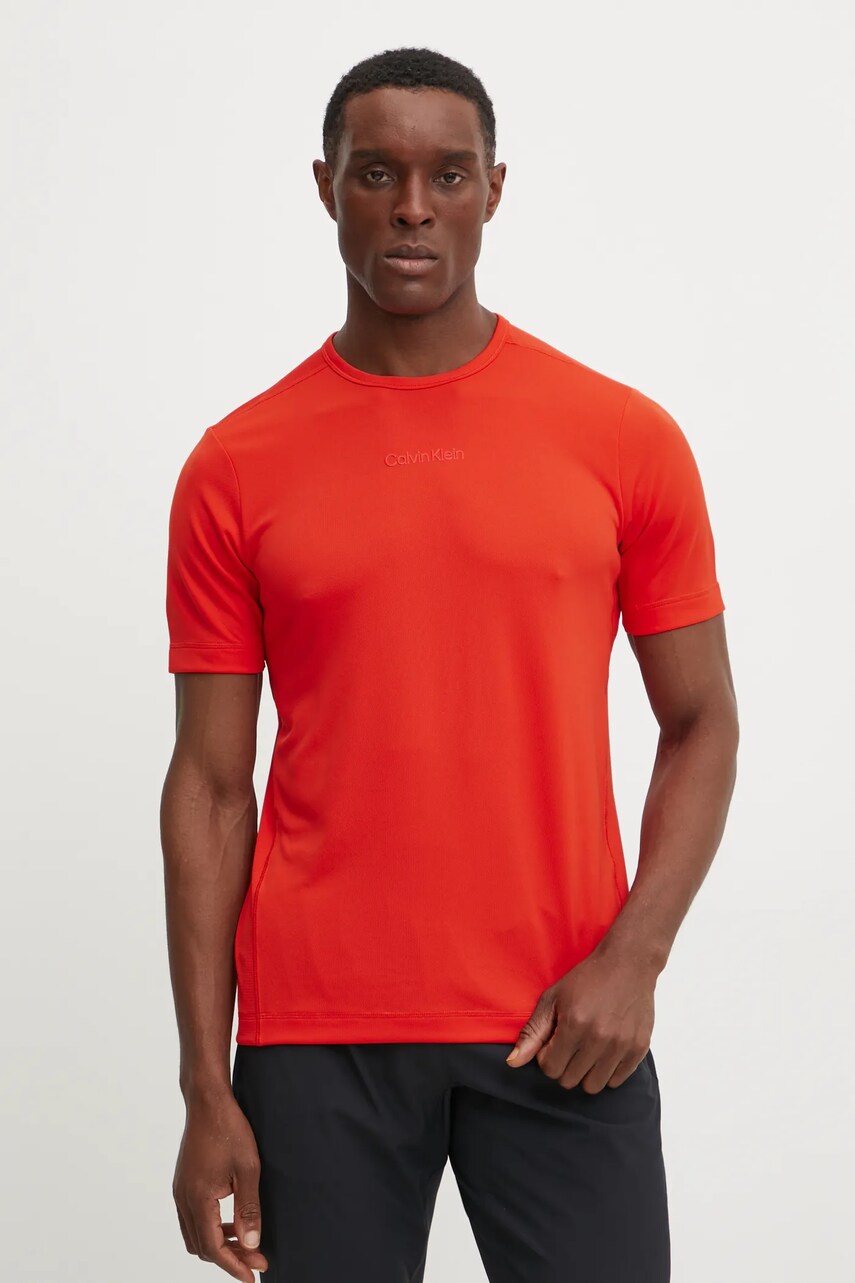 Levně Tréninkové tričko Calvin Klein Performance červená barva, LVGMS5K159