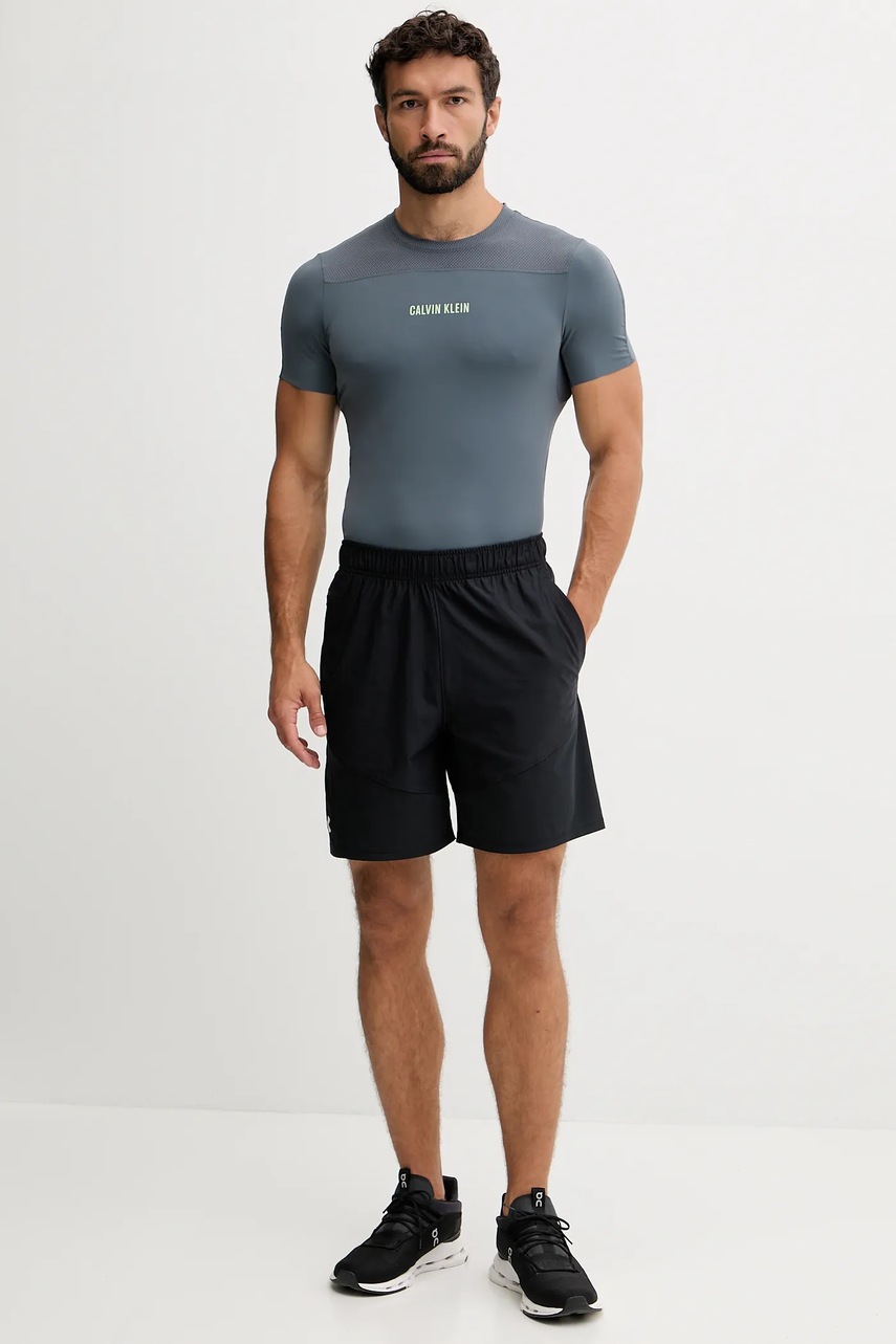 Футболка для тренинга Calvin Klein Performance цвет серый с принтом LVGMS5K188