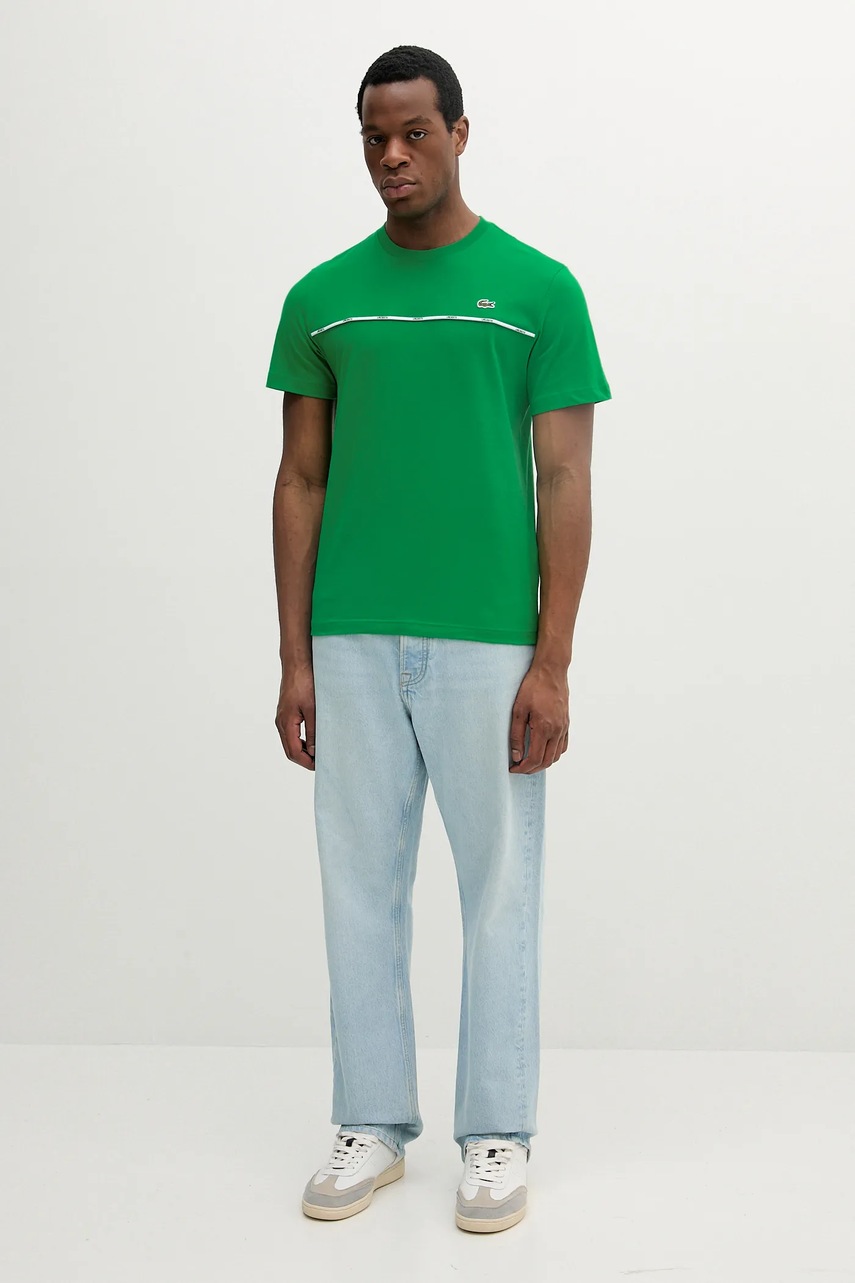 Хлопковая футболка Lacoste мужская цвет зелёный однотонная TH9842 Хлопковая футболка Lacoste мужская цвет зелёный однотонная TH9842