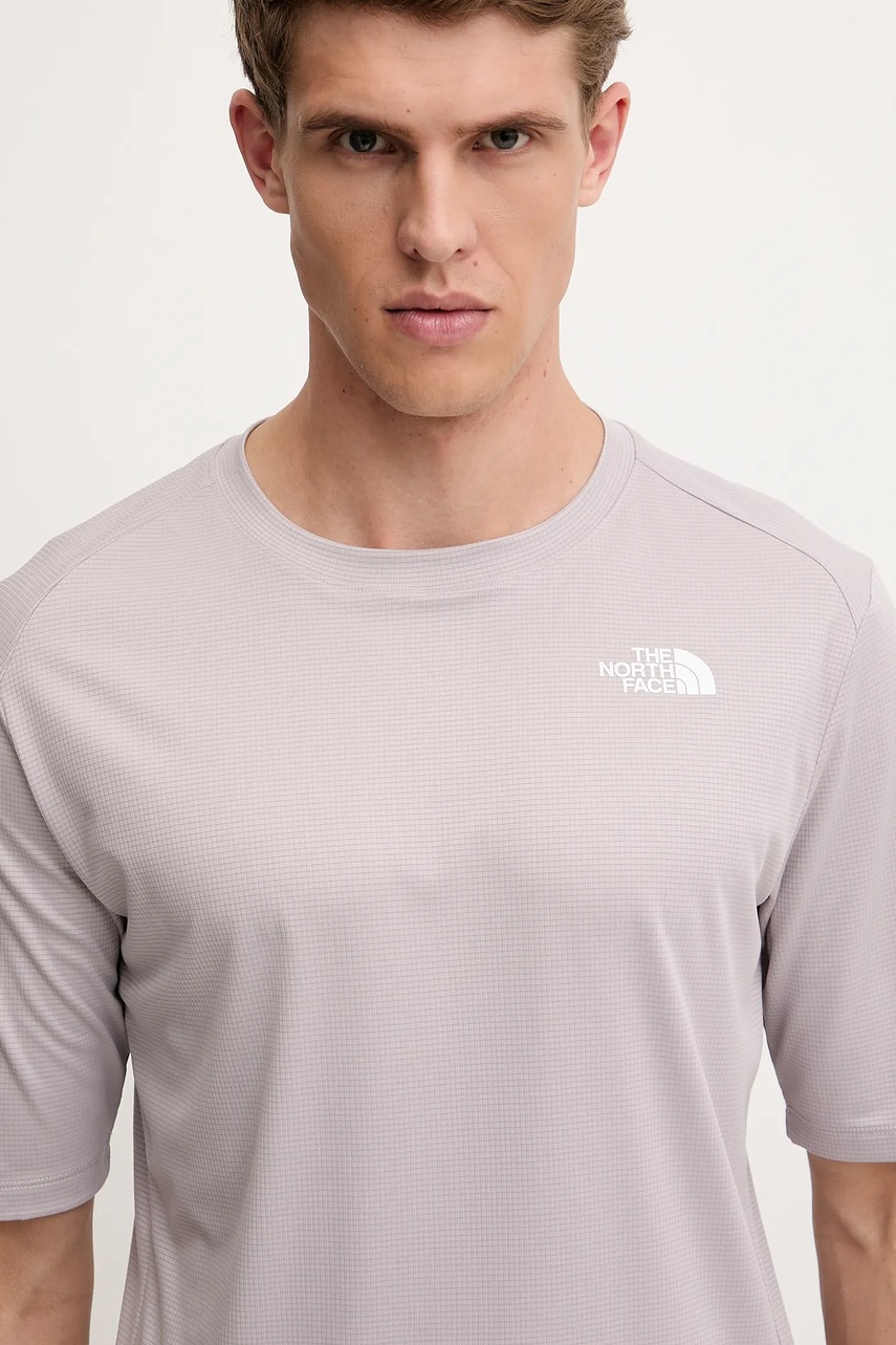 Športové tričko The North Face Shadow.