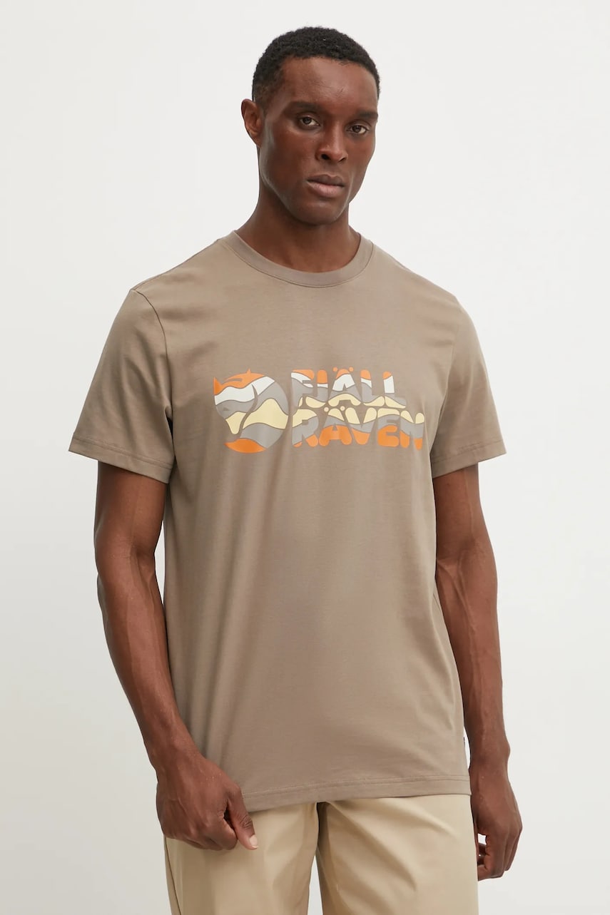 Fjallraven tricou Multicolor Logo barbati, culoarea maro, cu imprimeu, F12600268 Fjallraven tricou Multicolor Logo barbati, culoarea maro, cu imprimeu, F12600268