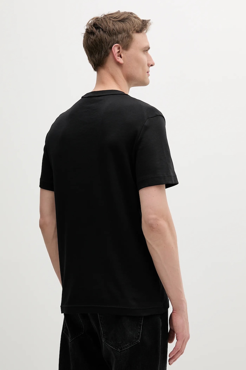 Хлопковая футболка Calvin Klein мужская цвет чёрный с аппликацией K10K112491 Хлопковая футболка Calvin Klein мужская цвет чёрный с аппликацией K10K112491