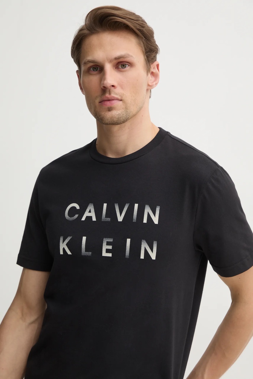 Βαμβακερό μπλουζάκι Calvin Klein ανδρικό, χρώμα: μαύρο, K10K114156 φωτογραφία