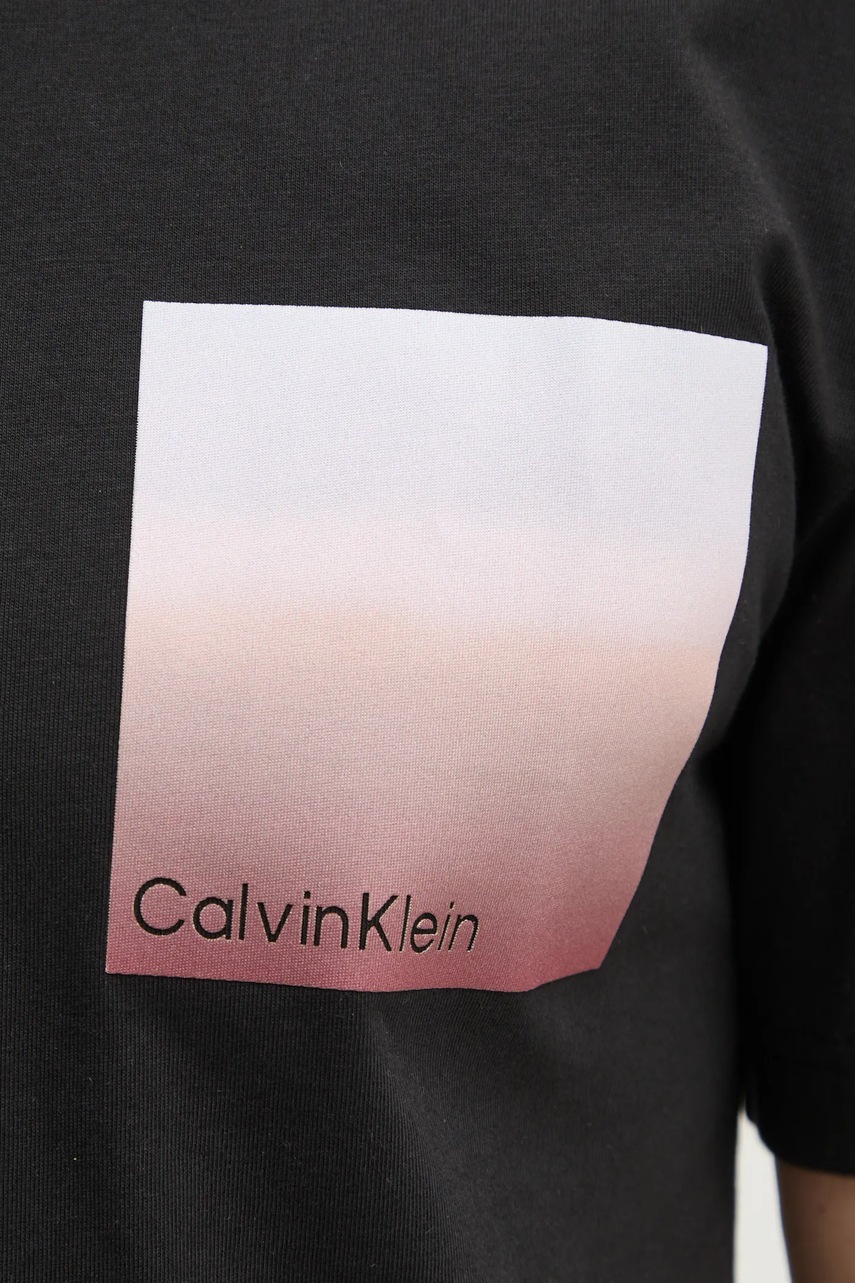 Βαμβακερό μπλουζάκι Calvin Klein ανδρικό, χρώμα: μαύρο, K10K114164 φωτογραφία