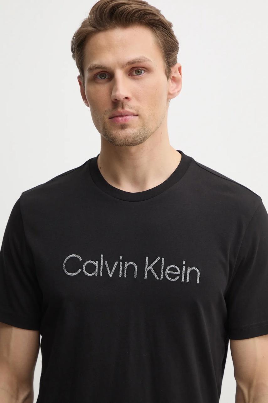 Βαμβακερό μπλουζάκι Calvin Klein ανδρικό, χρώμα: μαύρο, K10K114169 φωτογραφία