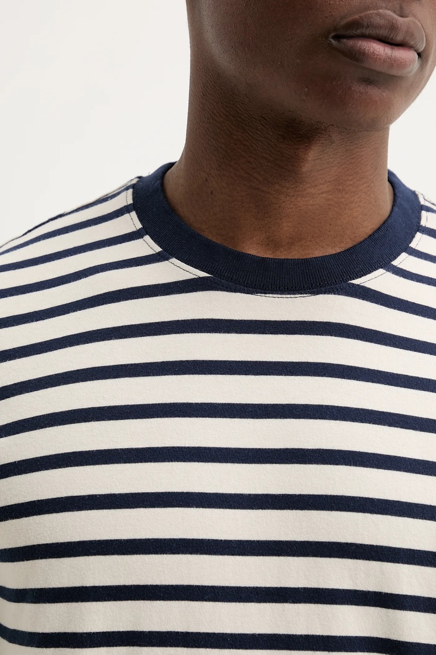 Βαμβακερό μπλουζάκι Superdry φωτογραφία