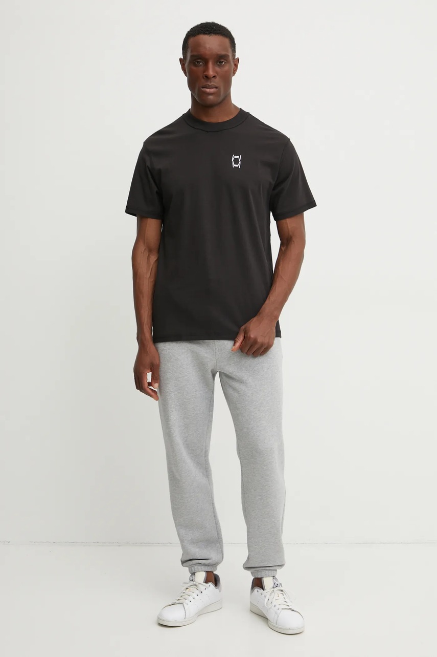 Хлопковая футболка Puma мужская цвет чёрный с аппликацией 630514 Хлопковая футболка Puma мужская цвет чёрный с аппликацией 630514