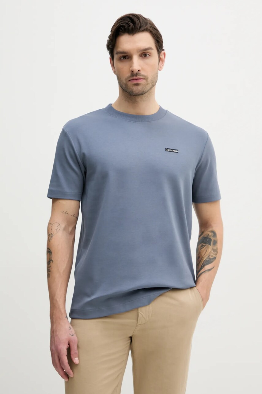 

Тениска Calvin Klein Jeans в синьо с изчистен дизайн J30J327234, Син