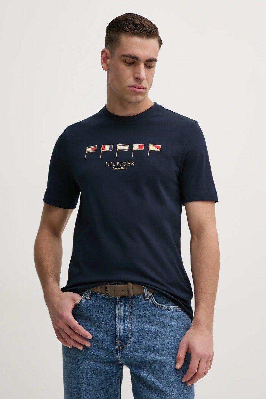 Levně Bavlněné tričko Tommy Hilfiger tmavomodrá barva, s aplikací, MW0MW38616