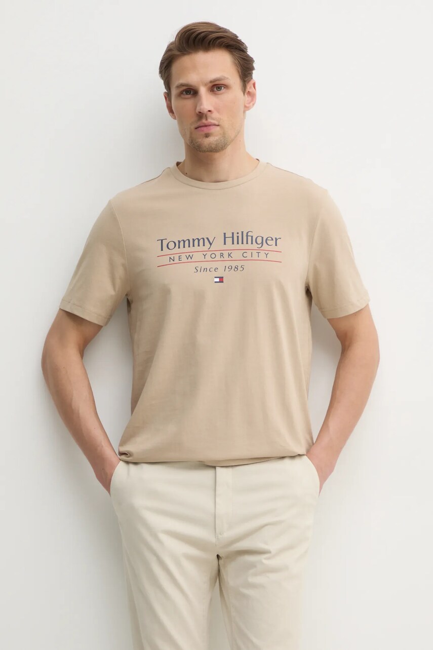 Levně Bavlněné tričko Tommy Hilfiger béžová barva, s potiskem, MW0MW38621